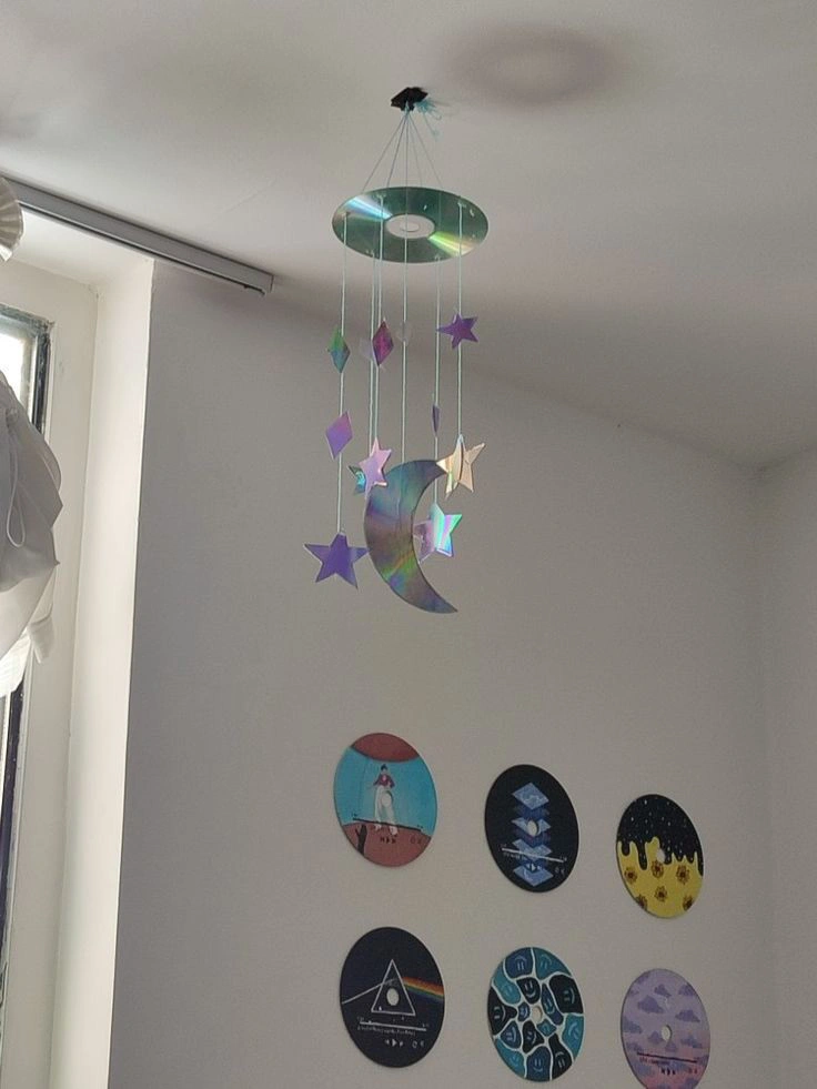 sun catcher bentuk bintang dan bulan dari cd bekas