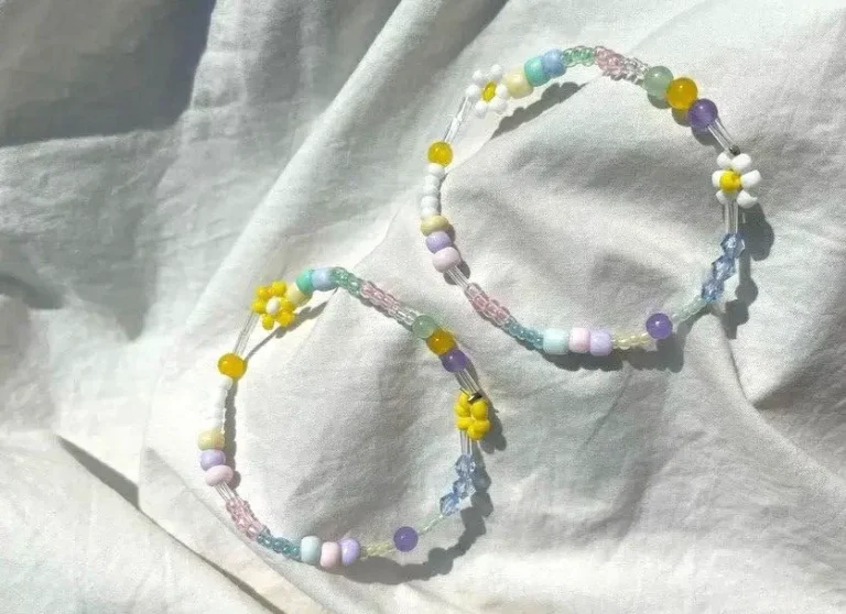 dua gelang manik manik