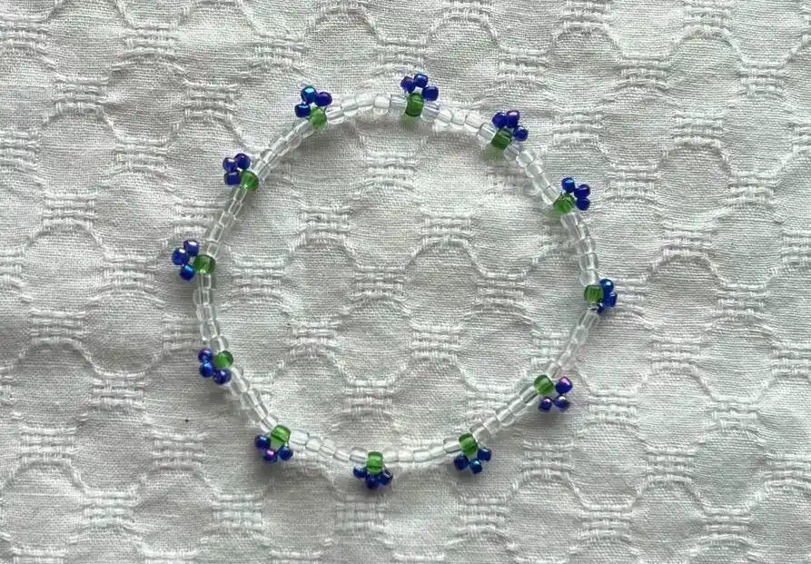 gelang manik manik bentuk anggur