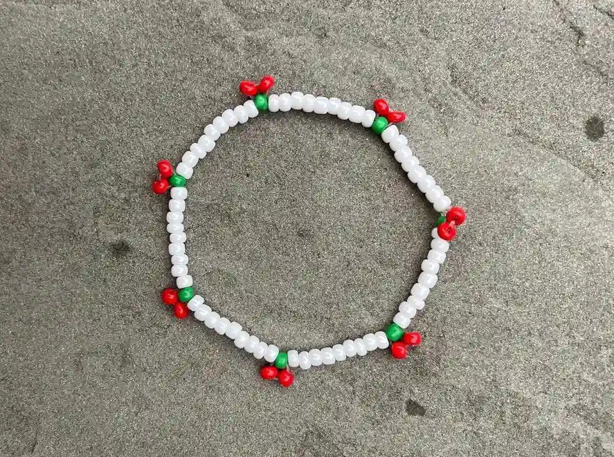 gelang manik manik bentuk ceri